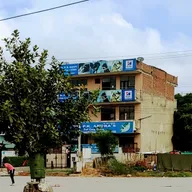 Dr P K Arora’s pet hospital photo