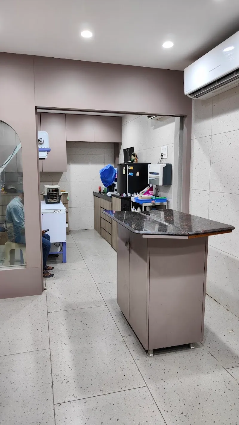 Paws N Claws Pet Care Center photo