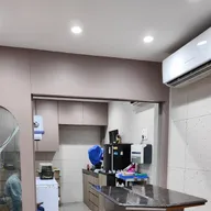 Paws N Claws Pet Care Center photo