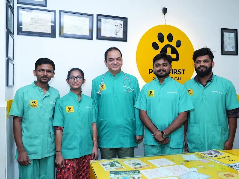 Pets First Hospital Jayanagar – 24/7 Pet Clinic ( Veterinarian, Surgery, Vaccination, Grooming, Pet Food) – Vet Clinic photo