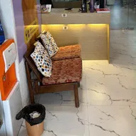 Sniff ‘N’ Snooz || Pet Store photo